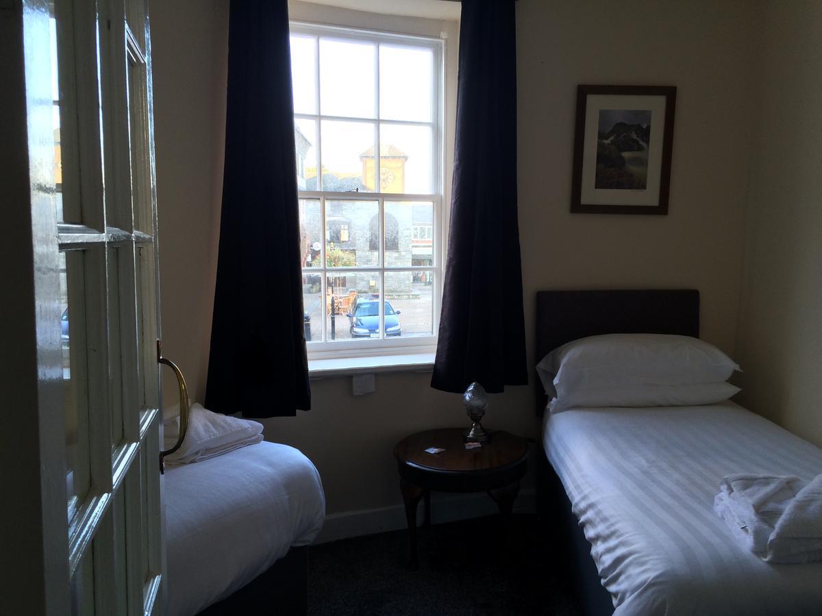 The Eagles Hotel Llanrwst Exteriör bild